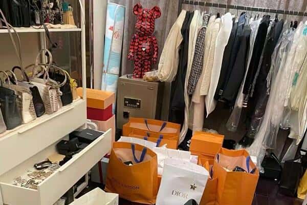 内江回收一线品牌衣服